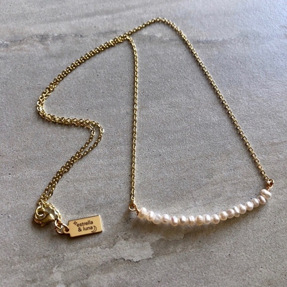 14K Freshwater Pearl Bar Necklace - Picture 4 of 4